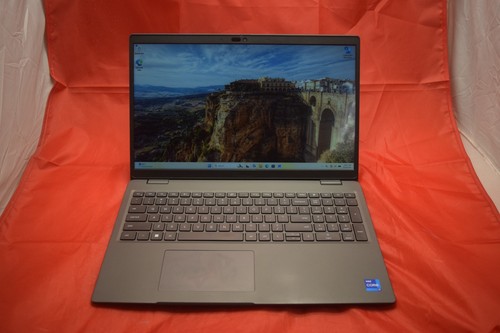 Dell latitude 3540 fhd - 15.6",